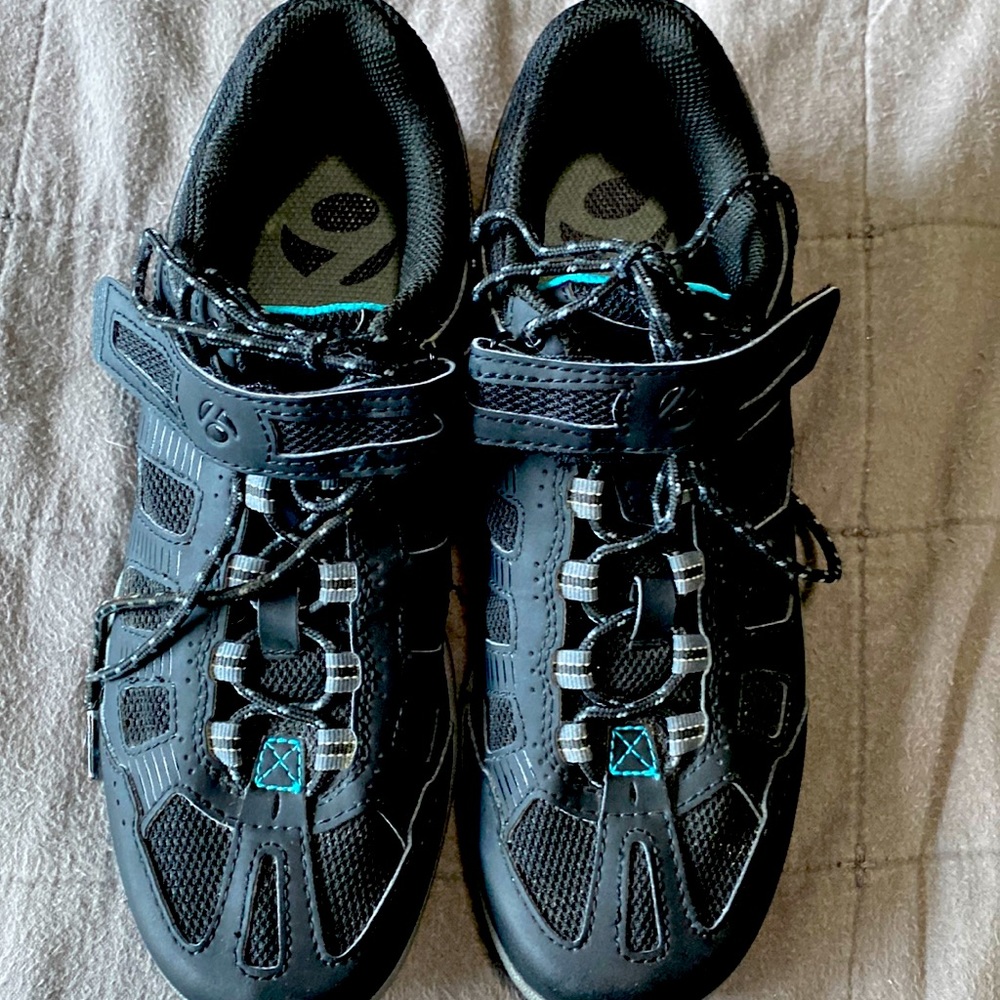 BONTRAGER Cycling Shoe | Size 9.5 - Picture 7 of 9